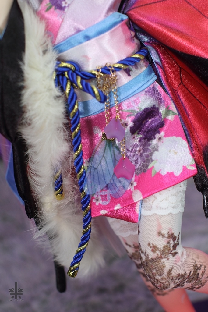  [MDD] 華麗短い和服《紅蝶》★★ONE OFF★★(送料無料)