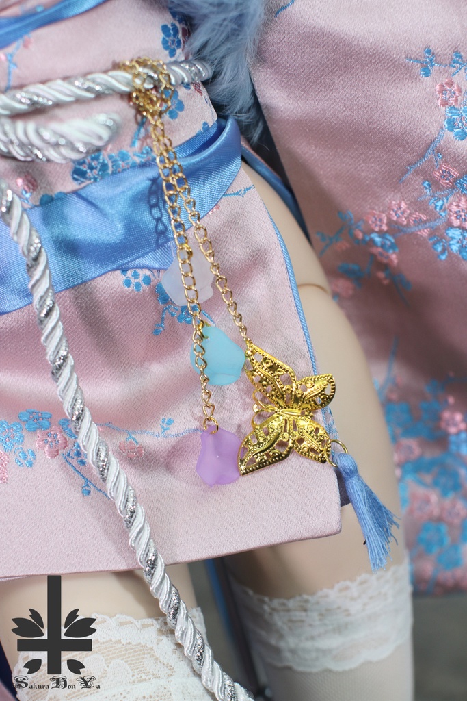 華麗短い和服 《桜雨》(絹織物)★★ONE OFF★★(送料無料)