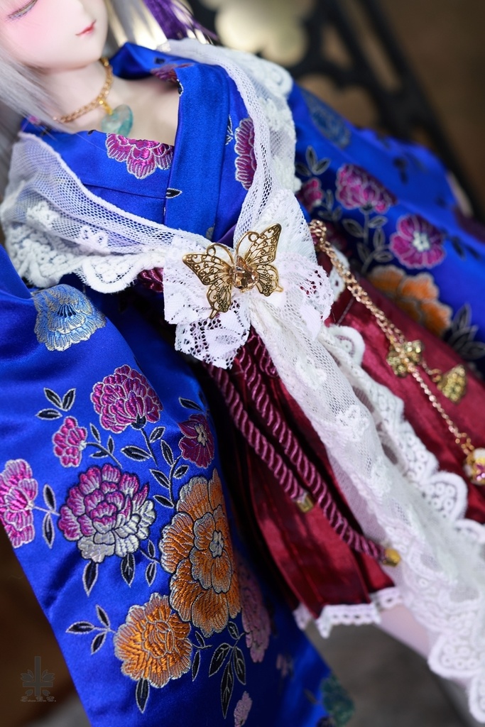 華麗短い和服《夜華》(絹織物)★★ONE OFF★★(送料無料)