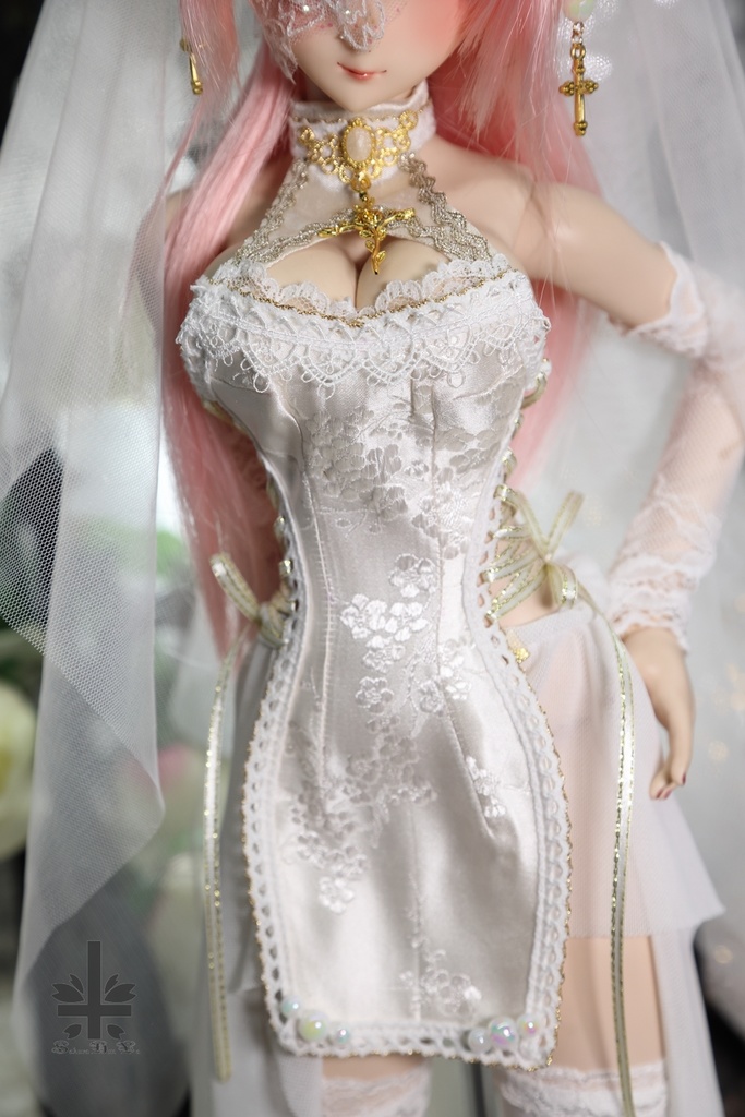 チャイナドレス《曼陀羅華》(絹織物)★★ONE OFF★★(送料無料)