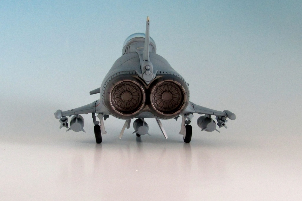 でふぉるめひこーき ユーロファイター タイフーン