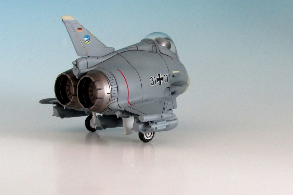 でふぉるめひこーき ユーロファイター タイフーン