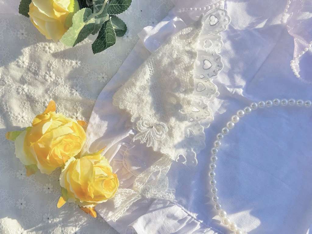 𝒲𝒽𝒾𝓉𝑒 𝓅ℯ𝓉𝒾𝓉ℯ バブーシュカ🦢🤍