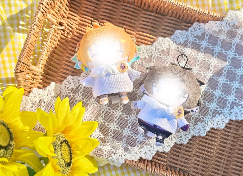ひまわりブローチシャツ🌻