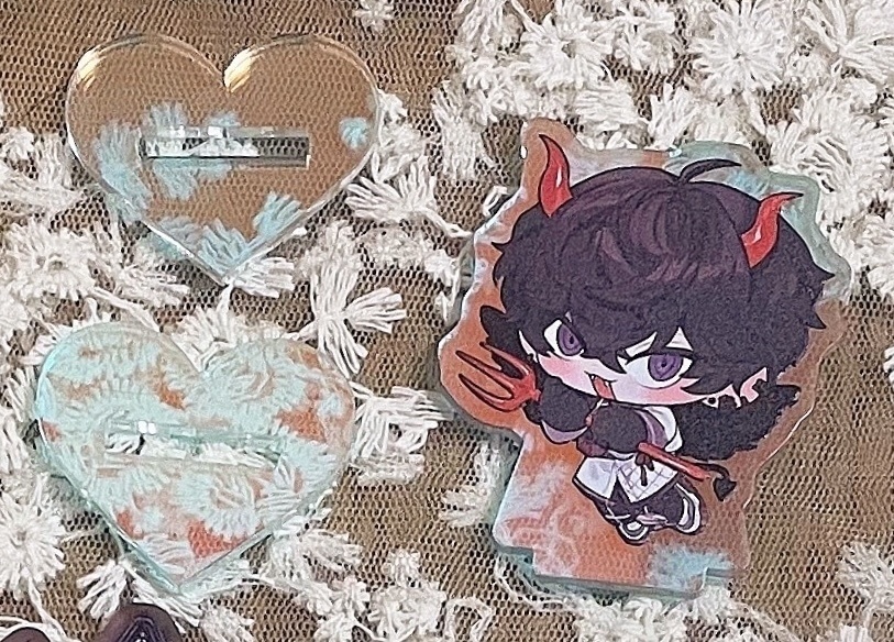 調査隊  悪魔アクスタ