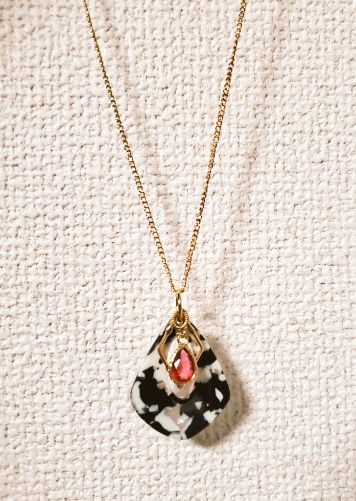 【ハンドメイド】ツイステ クルーウェル イメージ ネックレス