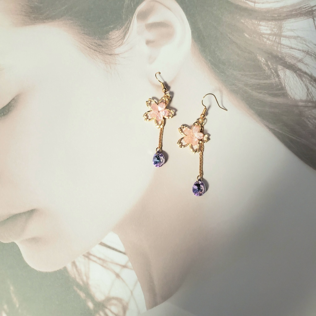 【ハンドメイド】桜と紫苑の雫のピアス