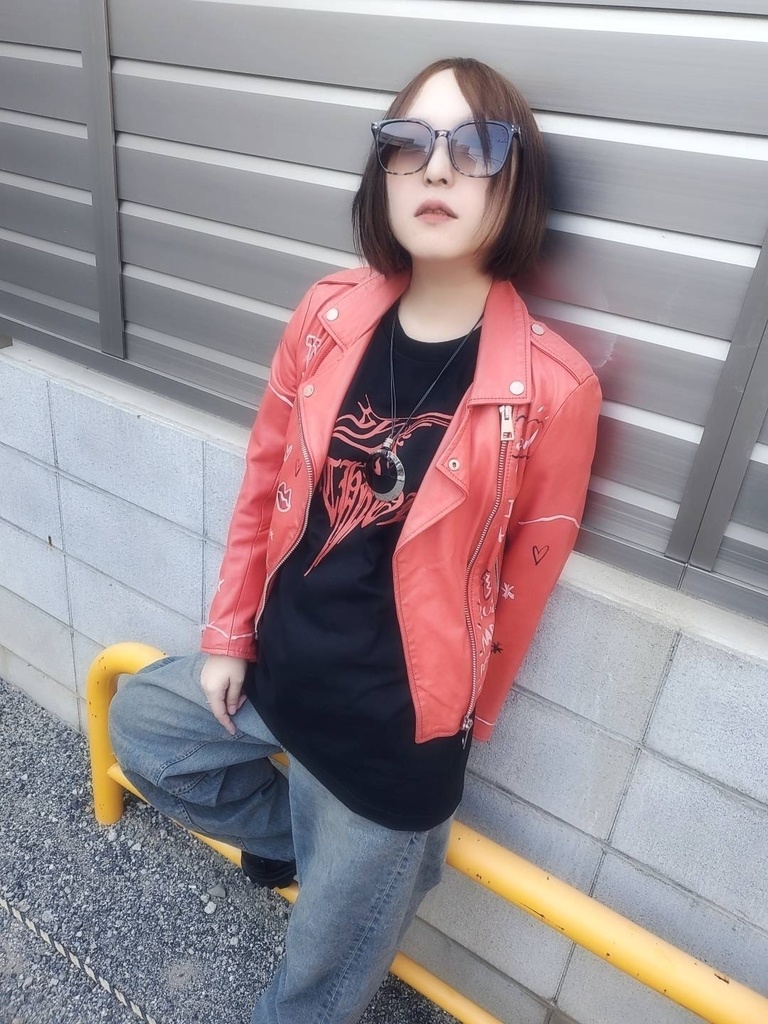 Deathroll ロゴTシャツ