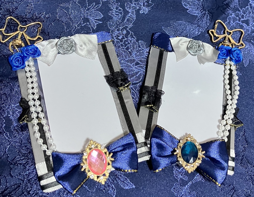 硬質カードケース返礼祭衣装モチーフ(みか)※右側