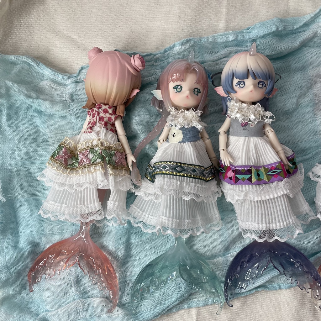 気まぐれレースドレス