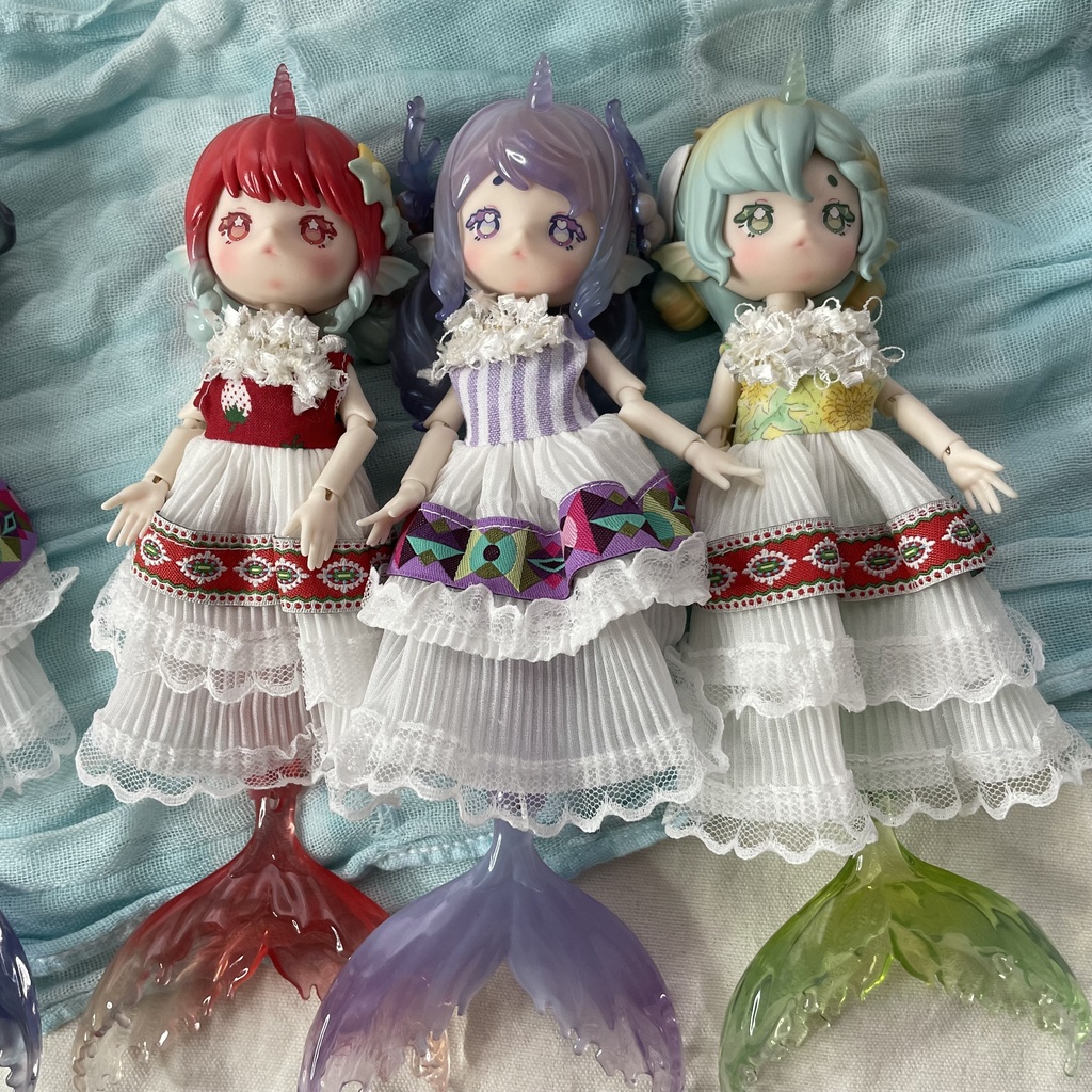 気まぐれレースドレス