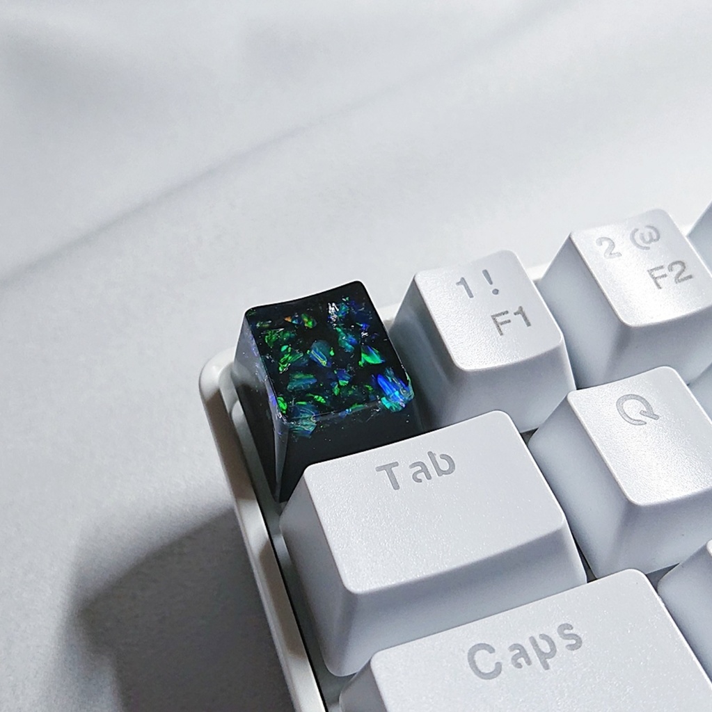 オパールのカケラキーキャップ
