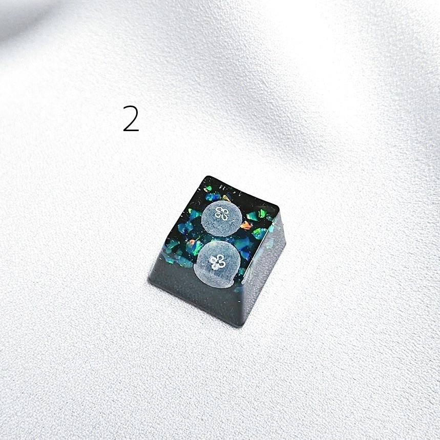 オパールの海のクラゲキーキャップ