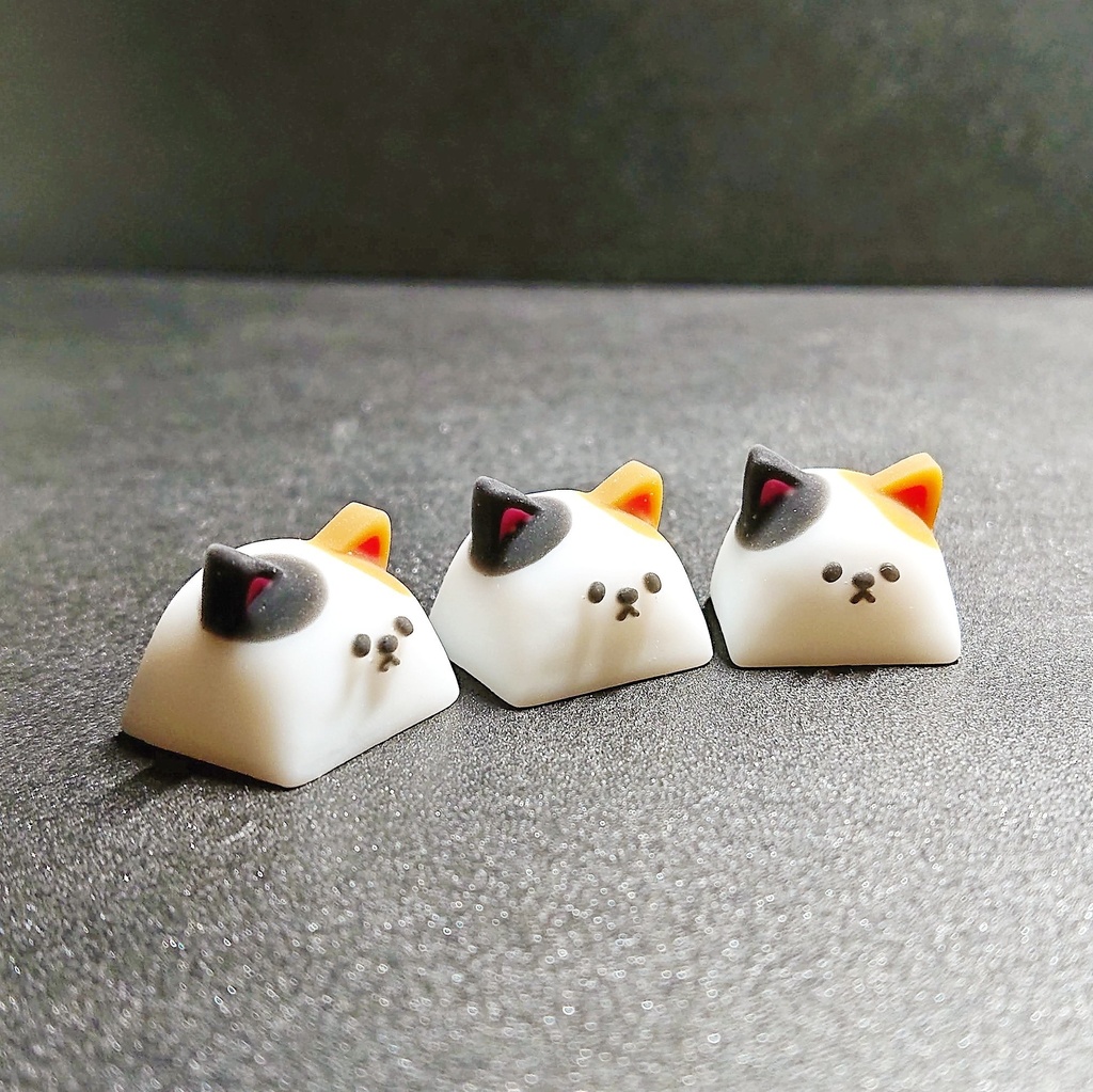 三毛猫ちゃんキーキャップ