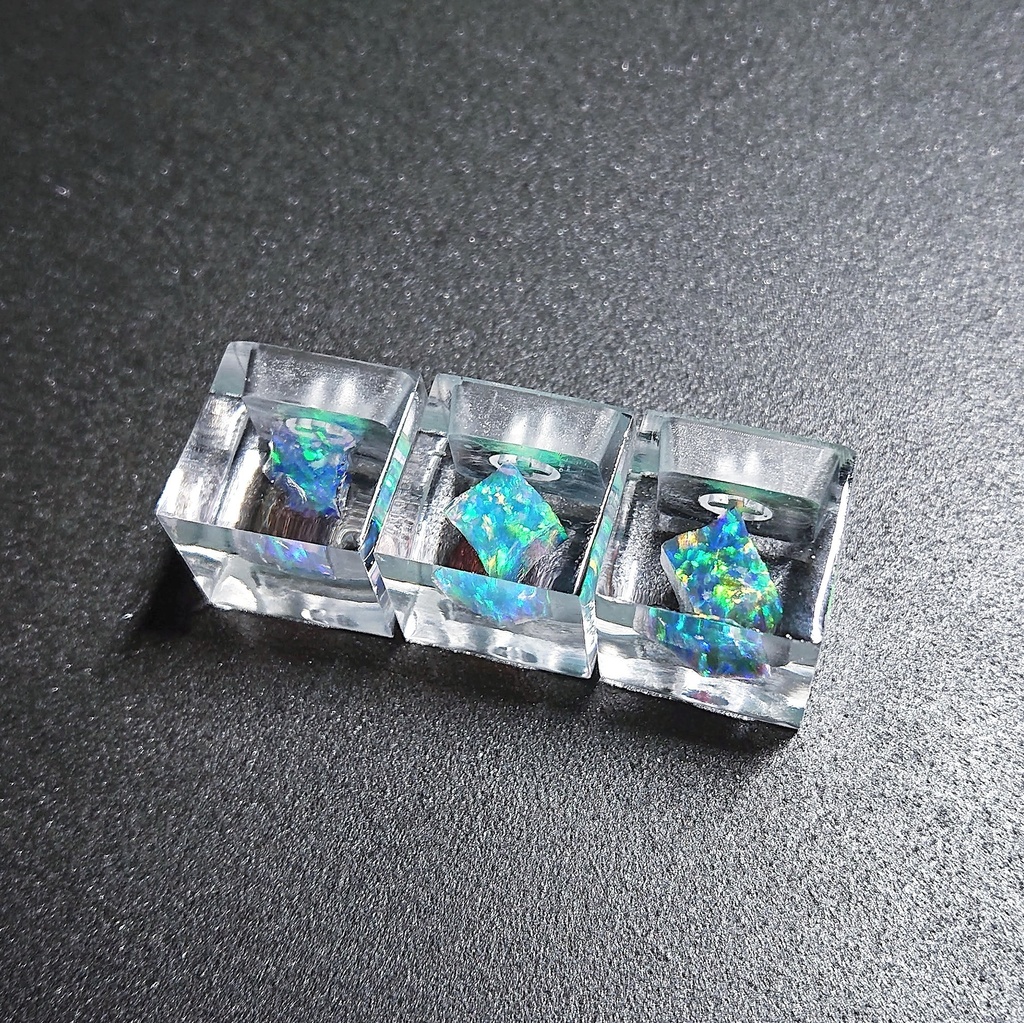 オパールキーキャップ