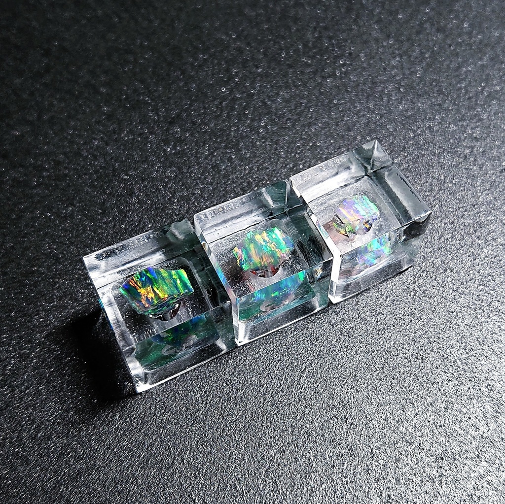 オパールキーキャップ