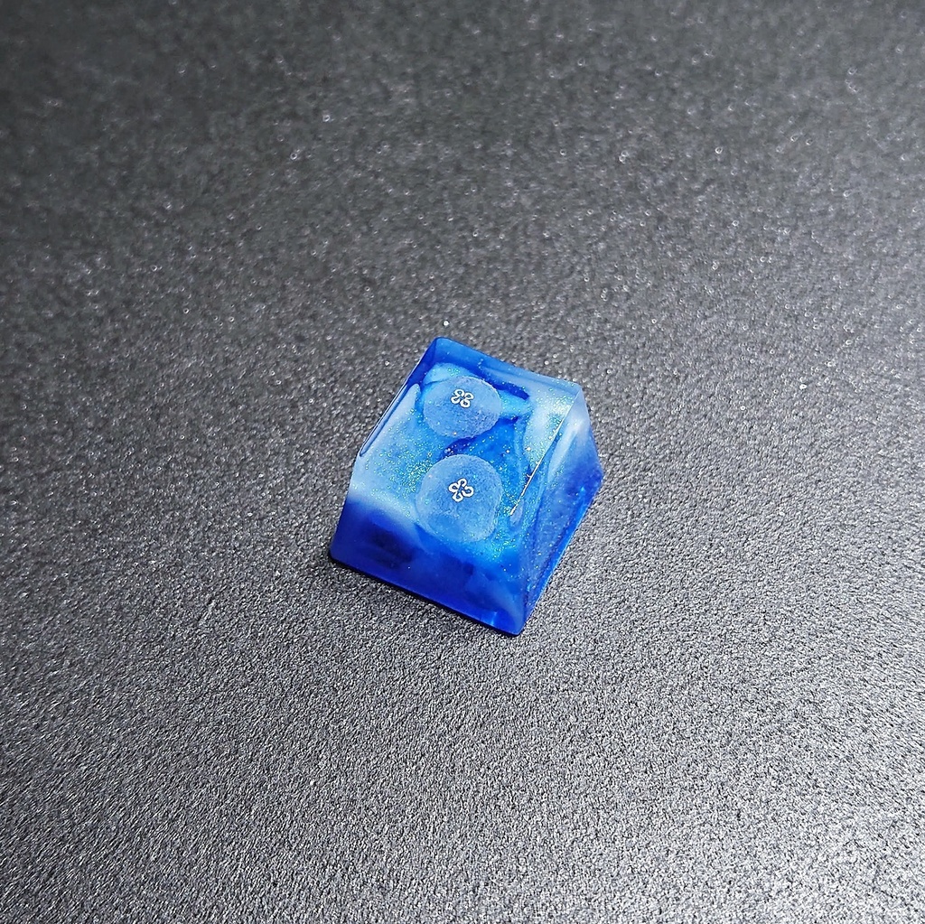 クラゲキーキャップ(白×青)