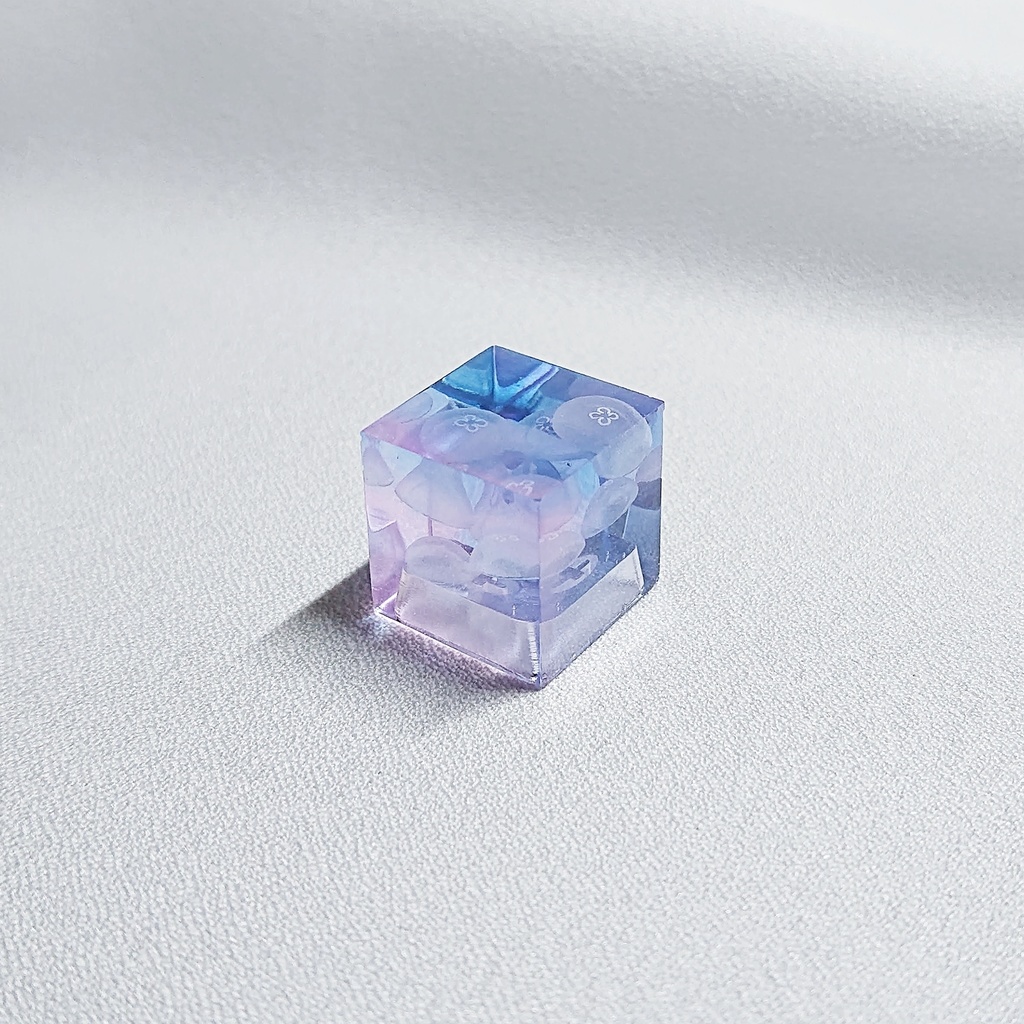 紫陽花カラーの海月水槽キーキャップ