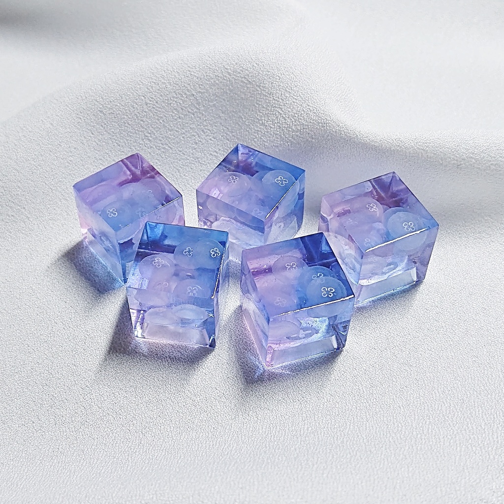 紫陽花カラーの海月水槽キーキャップ