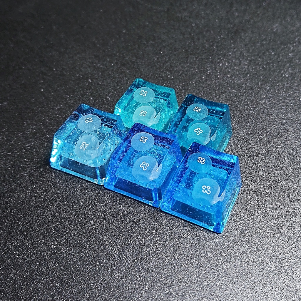 炭酸水と海月キーキャップ