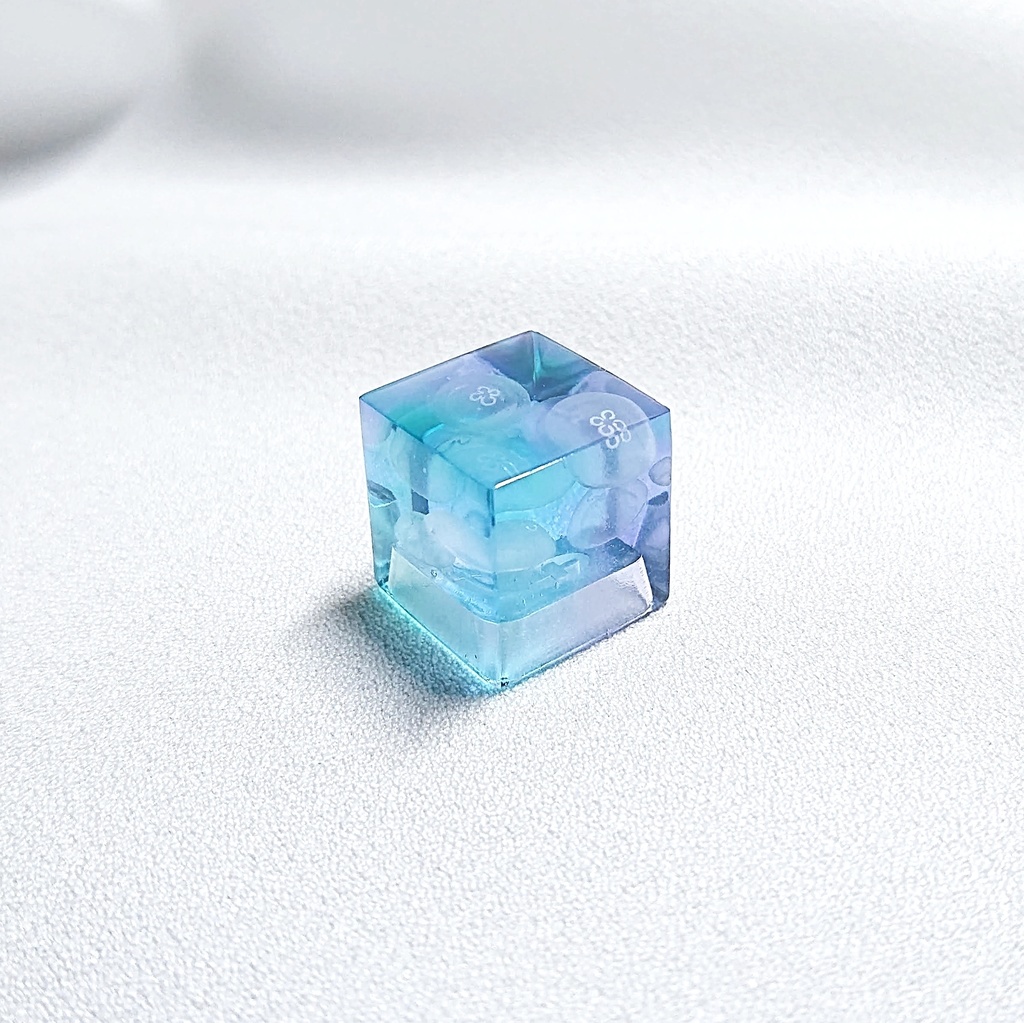 紫陽花カラーの海月水槽キーキャップ