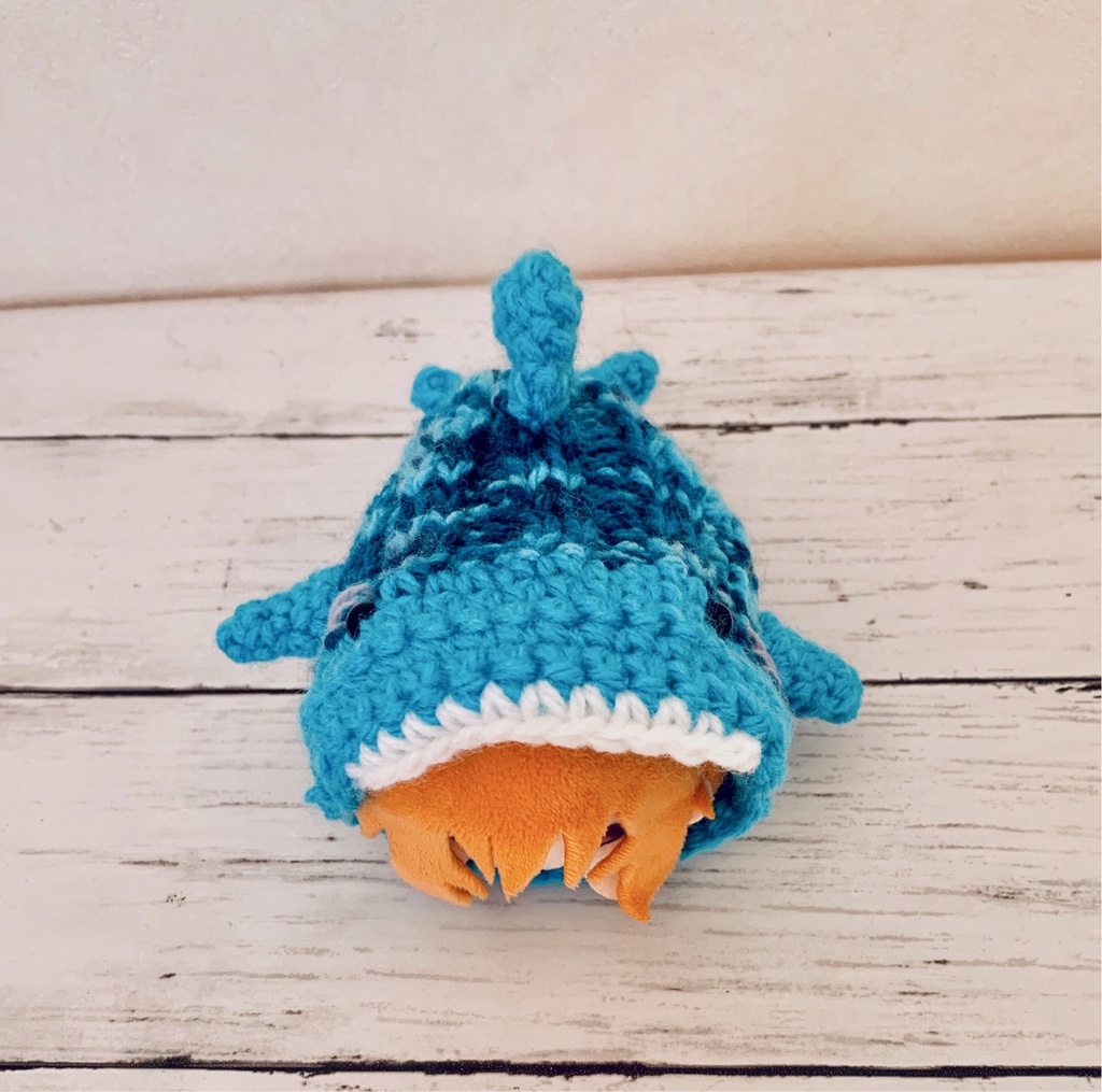 もち着ぐるみ サメちゃん