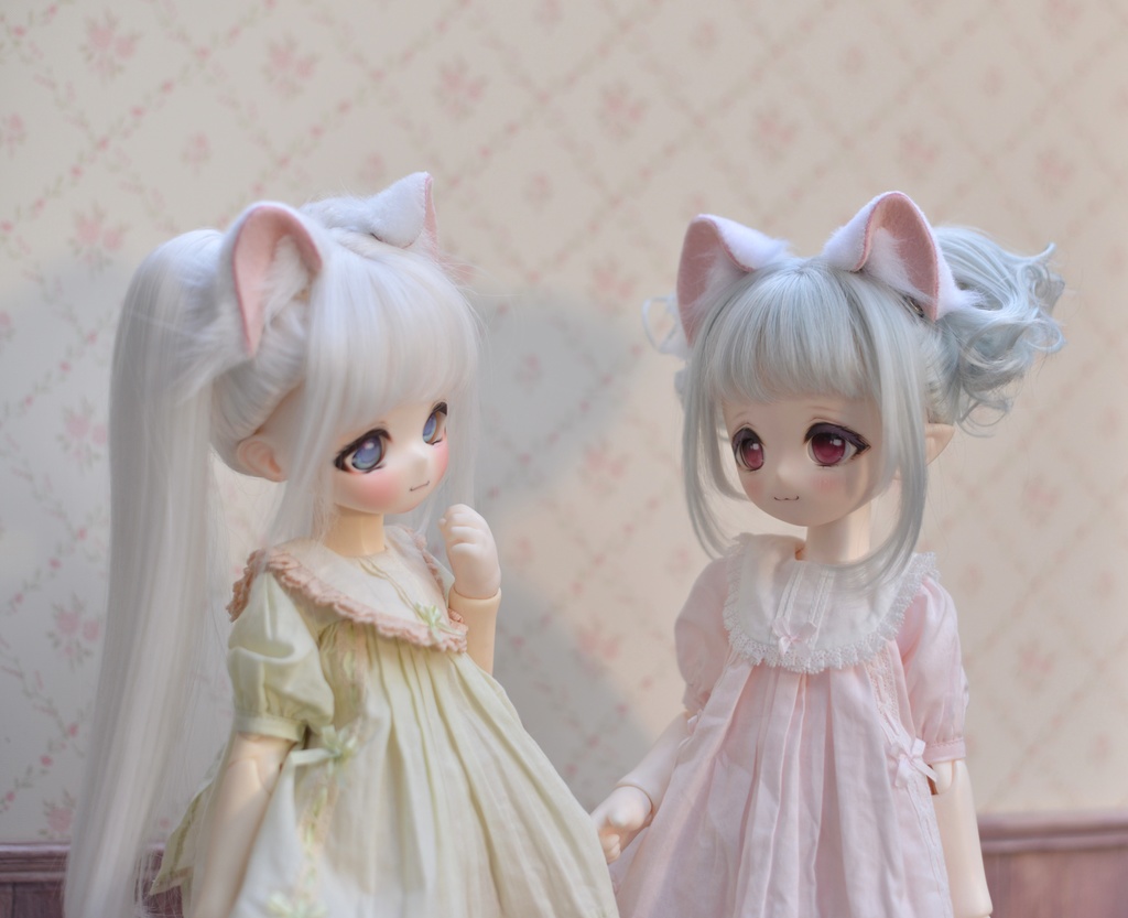 「立ねこ耳」by楸山のケモノ耳