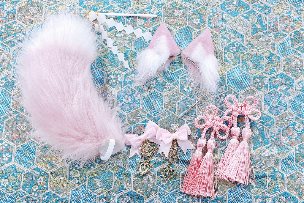 展示「巫女ちゃん、その耳は…?SP」by machi服