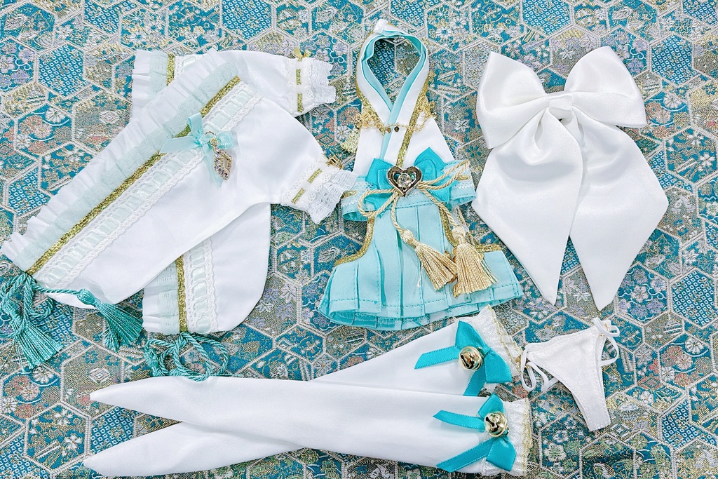 展示「巫女ちゃん、その耳は…?SP」by machi服