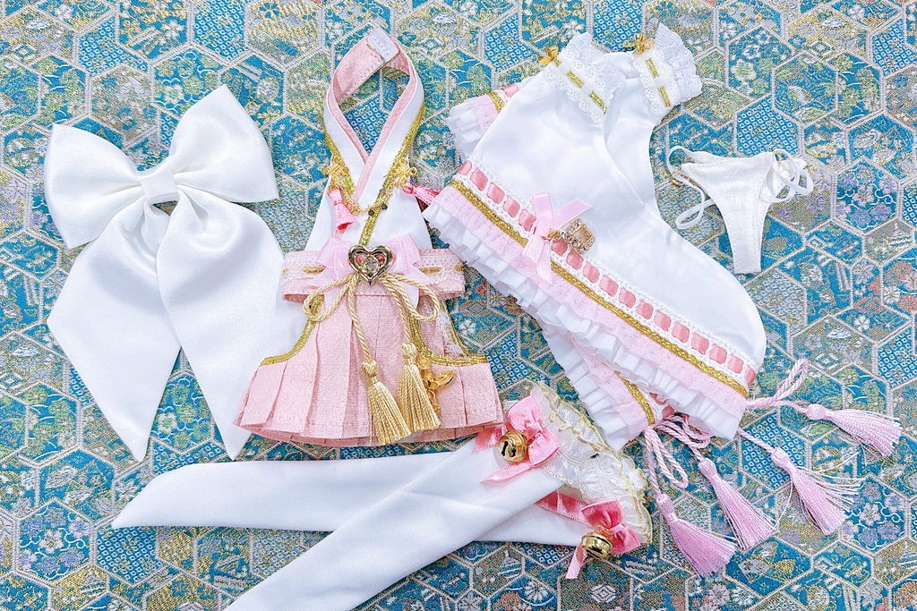 展示「巫女ちゃん、その耳は…?SP」by machi服