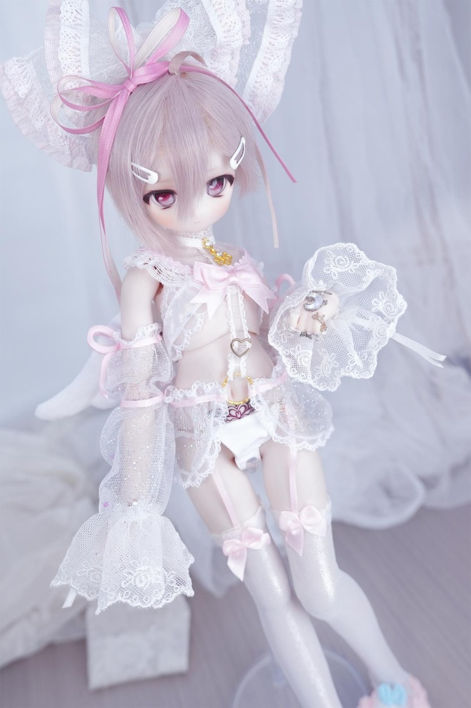 「ガーターベルトの妖精」 by Machi服