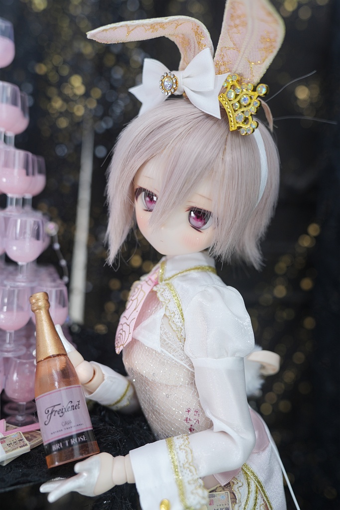 「RE:BUNNYGIRL」 by Machi服