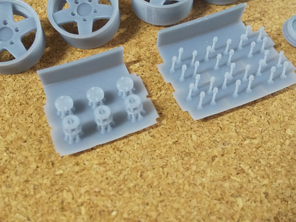 1/24ジムニ―用オフロードタイヤホイールセット