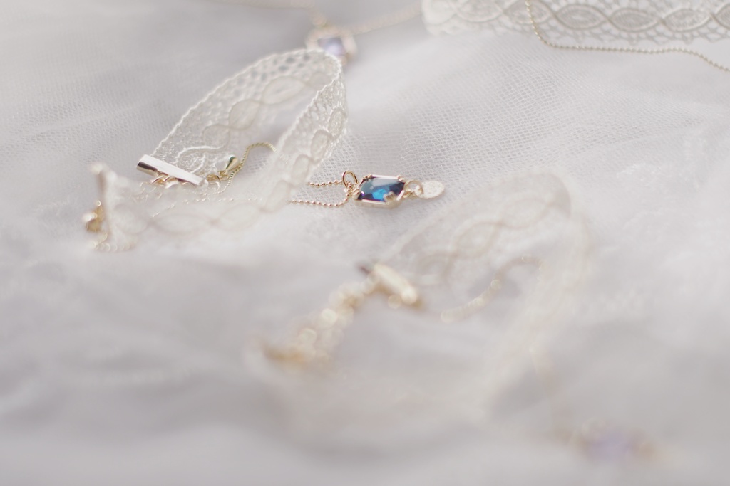 レースのブレスレット