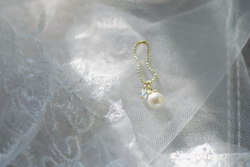 雪真珠のニットシュシュ