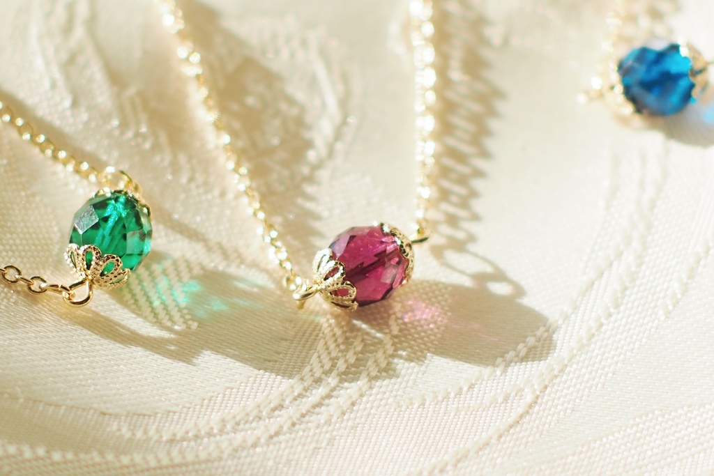 オリエンタルガラスのブレスレット