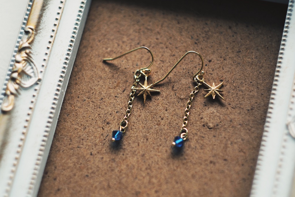 ひとつ星の耳飾り