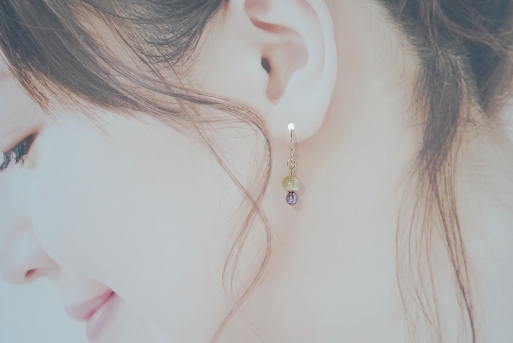 秋色パールのピアス(short)