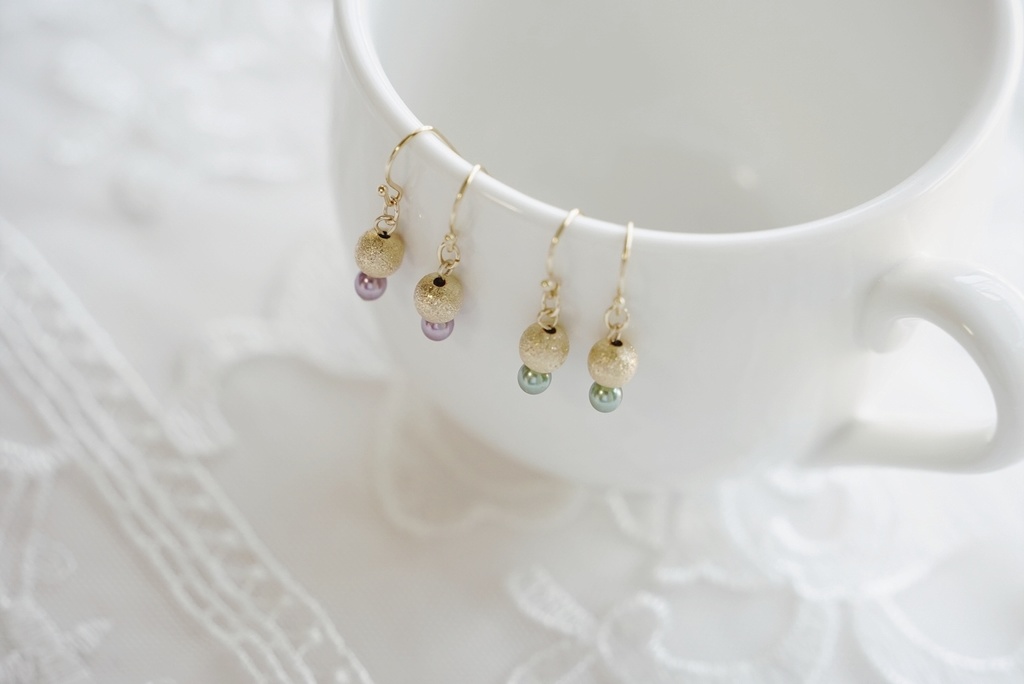 秋色パールのピアス(short)