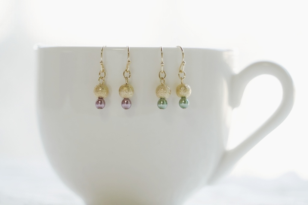 秋色パールのピアス(short)