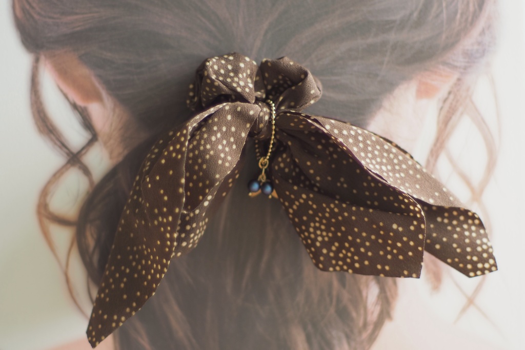 秋冬ベリーのドットシュシュ