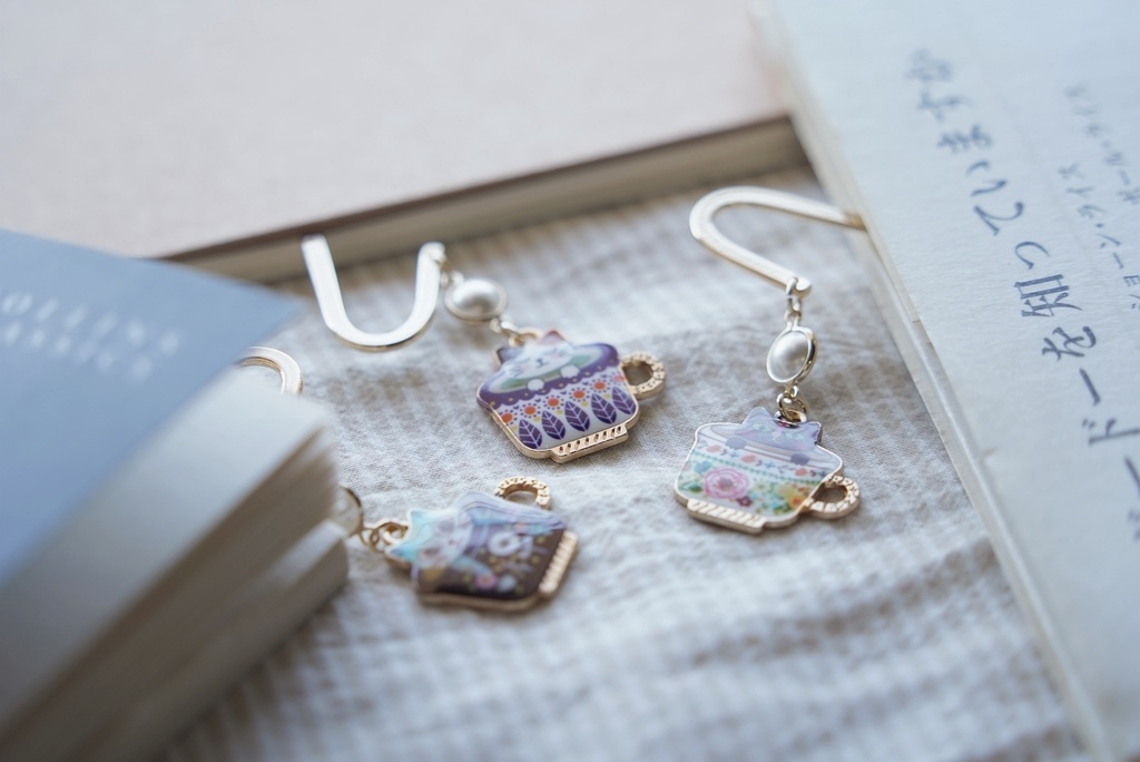 猫さん達のお茶会ブックマーカー