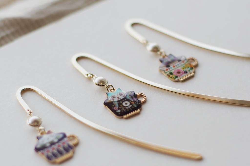 猫さん達のお茶会ブックマーカー