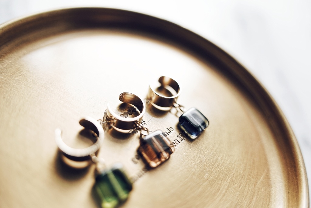 真四角ガラスのイヤーカフ【1個売り】