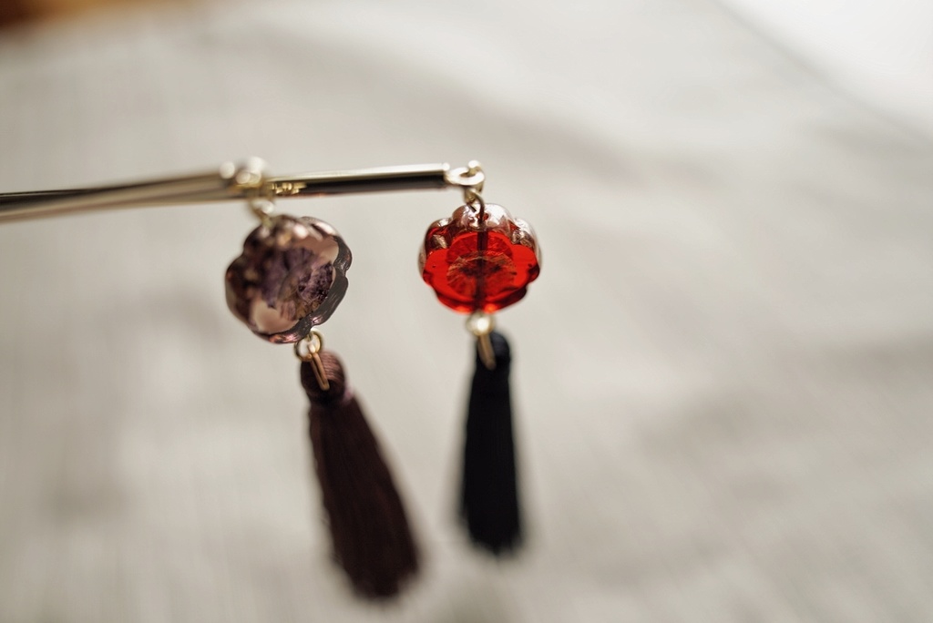 早春梅の髪飾り