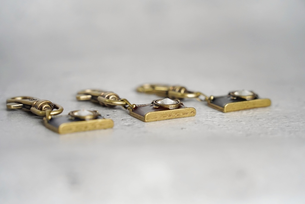 アンティーク調カメラキーホルダー