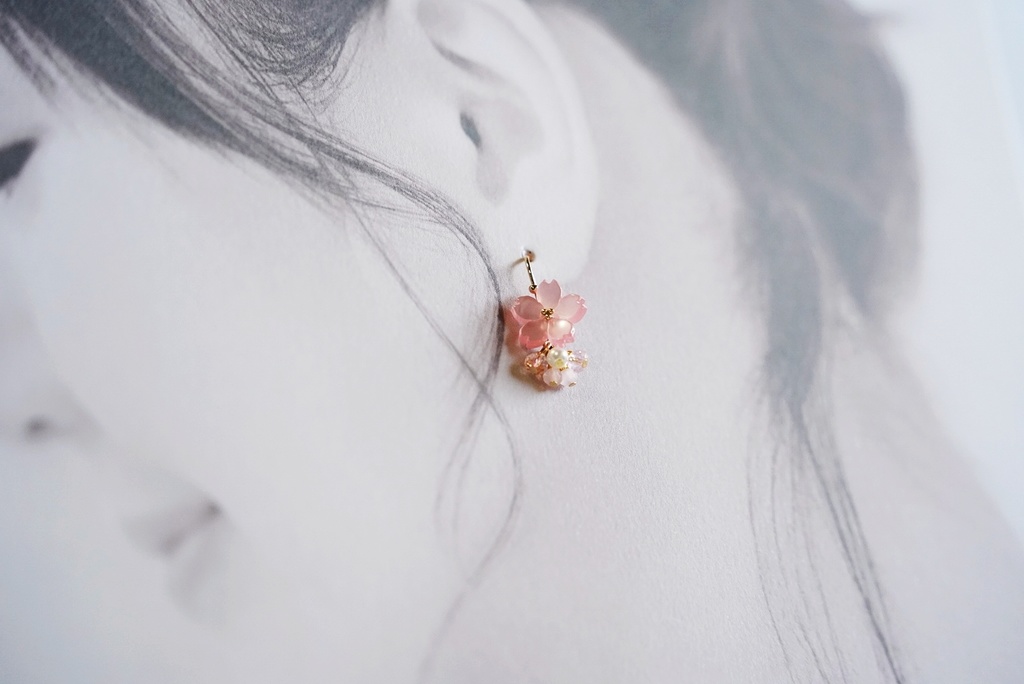 桜の耳飾り