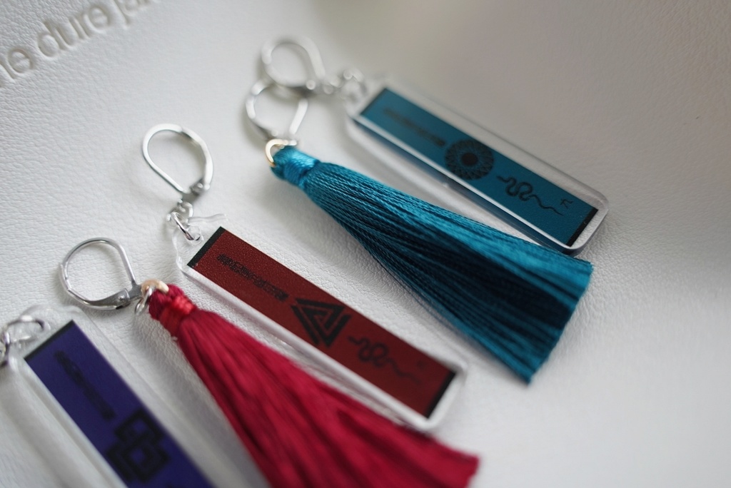 キュウキュウニョリツリョウの耳飾り