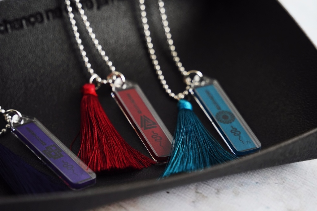 キュウキュウニョリツリョウの首飾り