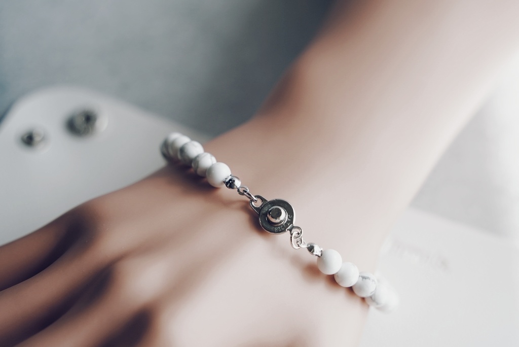天然石の数珠ブレスレット